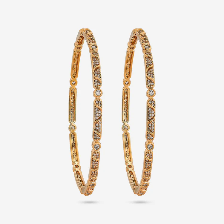 Zircon Bangle PE25001